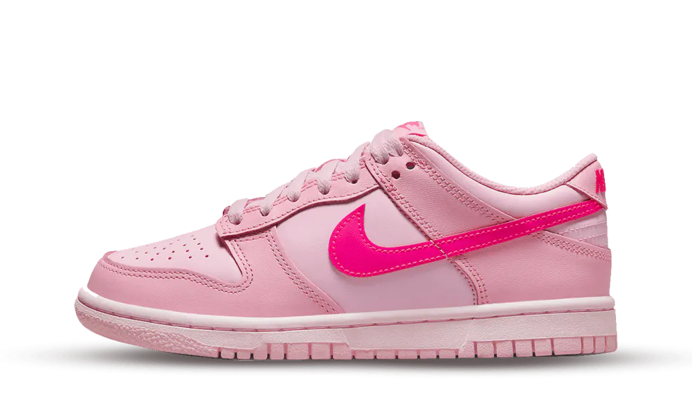 Nike Dunk Low Triple Pink