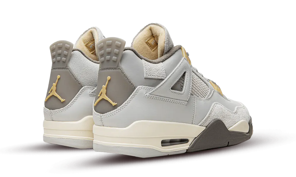 Air Jordan 4 Retro SE Craft Photon Dust