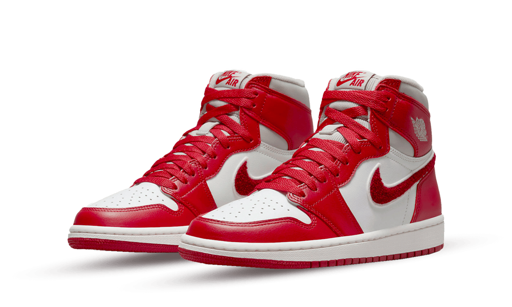 Air Jordan 1 High OG Varsity Red